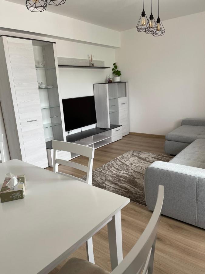 Mb Apartments 2 Brasov Ngoại thất bức ảnh